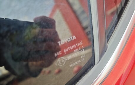 Toyota C-HR I рестайлинг, 2020 год, 2 450 000 рублей, 10 фотография