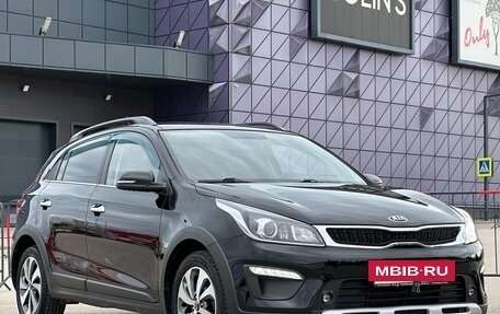KIA Rio IV, 2018 год, 1 697 000 рублей, 2 фотография