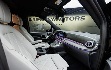 Mercedes-Benz V-Класс, 2025 год, 34 600 000 рублей, 19 фотография