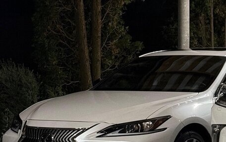 Lexus ES VII, 2021 год, 6 000 000 рублей, 3 фотография