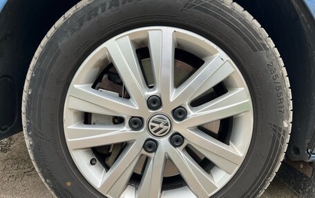 Volkswagen Multivan T6 рестайлинг, 2018 год, 3 555 000 рублей, 13 фотография