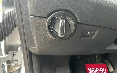 Volkswagen Multivan T6 рестайлинг, 2018 год, 3 555 000 рублей, 22 фотография