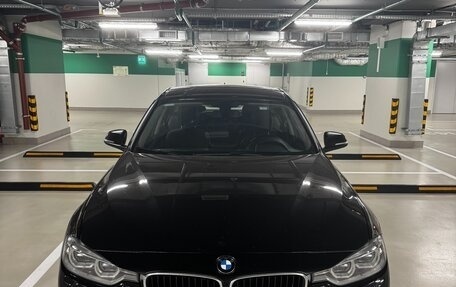 BMW 3 серия, 2017 год, 1 850 000 рублей, 2 фотография