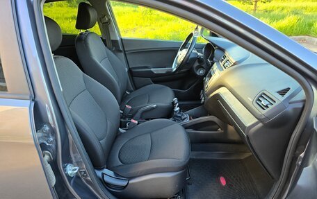 KIA Rio III рестайлинг, 2017 год, 985 000 рублей, 20 фотография