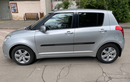 Suzuki Swift III, 2010 год, 680 000 рублей, 4 фотография