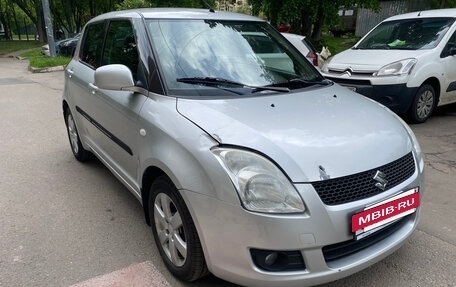 Suzuki Swift III, 2010 год, 680 000 рублей, 3 фотография