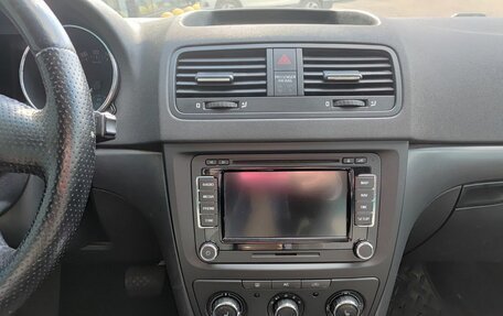 Skoda Yeti I рестайлинг, 2011 год, 499 000 рублей, 18 фотография