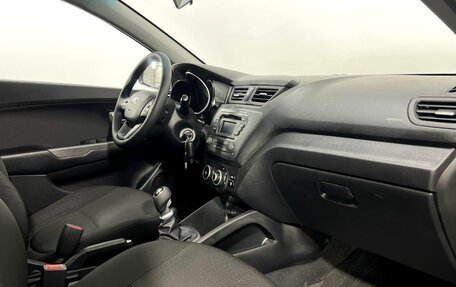 KIA Rio III рестайлинг, 2015 год, 910 000 рублей, 12 фотография