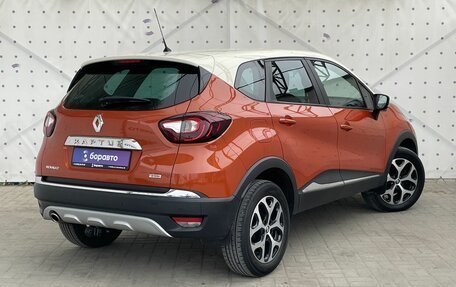 Renault Kaptur I рестайлинг, 2016 год, 1 600 000 рублей, 4 фотография