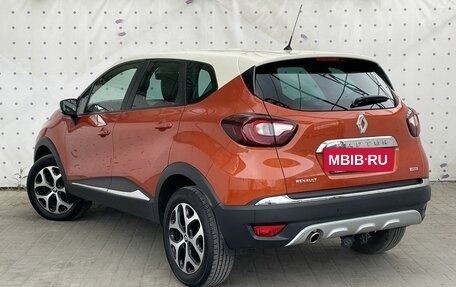 Renault Kaptur I рестайлинг, 2016 год, 1 600 000 рублей, 5 фотография