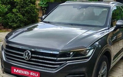 Volkswagen Touareg III, 2018 год, 4 500 000 рублей, 1 фотография