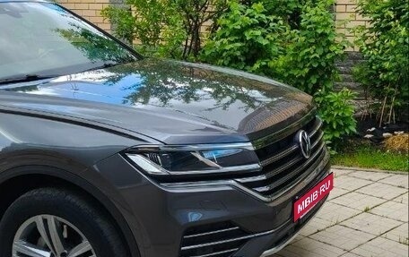 Volkswagen Touareg III, 2018 год, 4 500 000 рублей, 3 фотография