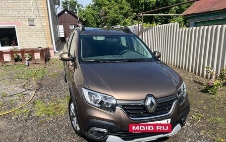 Renault Sandero II рестайлинг, 2020 год, 1 200 000 рублей, 4 фотография