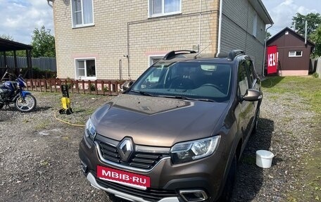 Renault Sandero II рестайлинг, 2020 год, 1 200 000 рублей, 15 фотография