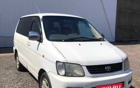 Toyota Lite Ace IV, 2000 год, 800 000 рублей, 3 фотография