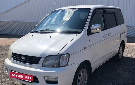 Toyota Lite Ace IV, 2000 год, 800 000 рублей, 2 фотография