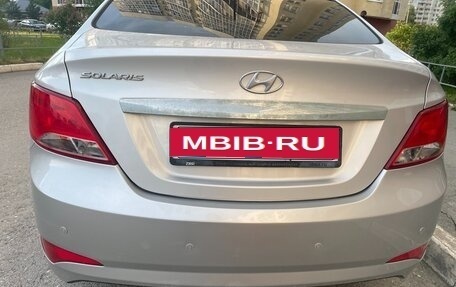 Hyundai Solaris II рестайлинг, 2016 год, 985 000 рублей, 10 фотография