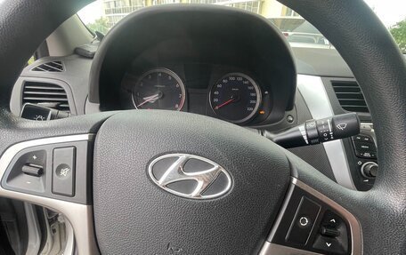 Hyundai Solaris II рестайлинг, 2016 год, 985 000 рублей, 15 фотография