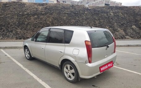 Toyota Opa I рестайлинг, 2001 год, 370 000 рублей, 4 фотография