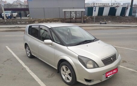 Toyota Opa I рестайлинг, 2001 год, 370 000 рублей, 2 фотография