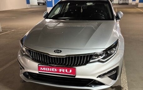 KIA Optima IV, 2018 год, 2 000 000 рублей, 6 фотография