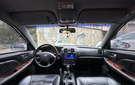 Hyundai Sonata IV рестайлинг, 2002 год, 440 000 рублей, 8 фотография
