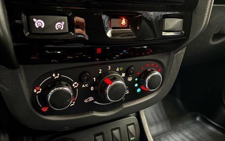 Renault Duster I рестайлинг, 2019 год, 1 390 000 рублей, 18 фотография