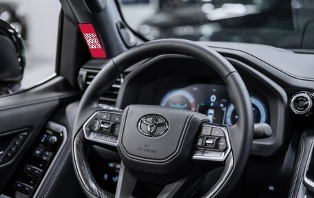 Toyota Land Cruiser, 2026 год, 14 280 000 рублей, 13 фотография