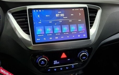 Hyundai Solaris II рестайлинг, 2017 год, 1 412 000 рублей, 14 фотография