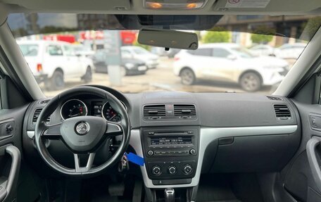 Skoda Yeti I рестайлинг, 2014 год, 1 180 000 рублей, 15 фотография