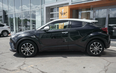 Toyota C-HR I рестайлинг, 2018 год, 1 759 000 рублей, 4 фотография