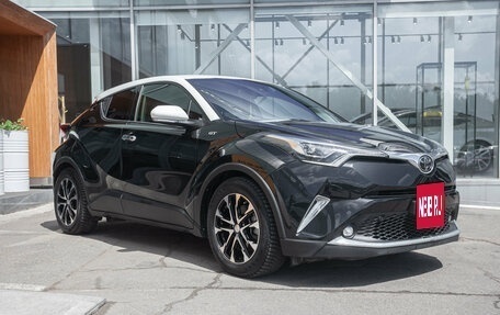 Toyota C-HR I рестайлинг, 2018 год, 1 759 000 рублей, 7 фотография