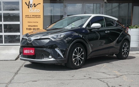 Toyota C-HR I рестайлинг, 2018 год, 1 759 000 рублей, 2 фотография