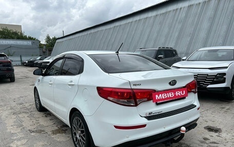 KIA Rio III рестайлинг, 2015 год, 949 000 рублей, 2 фотография