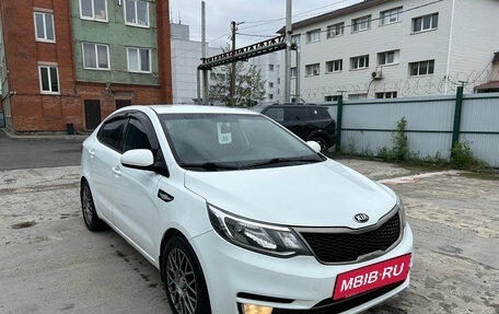 KIA Rio III рестайлинг, 2015 год, 949 000 рублей, 4 фотография