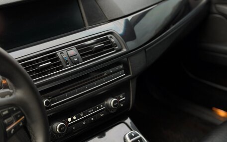 BMW 5 серия, 2010 год, 1 298 000 рублей, 26 фотография