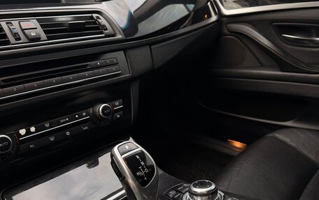 BMW 5 серия, 2010 год, 1 298 000 рублей, 30 фотография