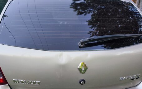 Renault Sandero I, 2013 год, 440 000 рублей, 2 фотография