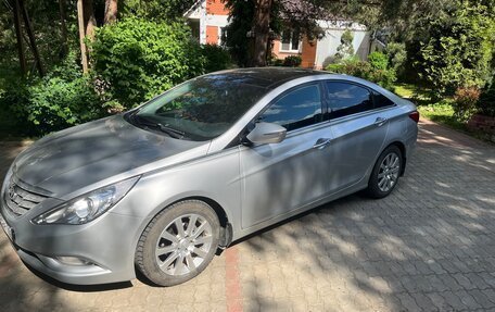 Hyundai Sonata VI, 2010 год, 1 100 000 рублей, 8 фотография