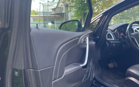 Opel Astra J, 2013 год, 1 100 000 рублей, 11 фотография