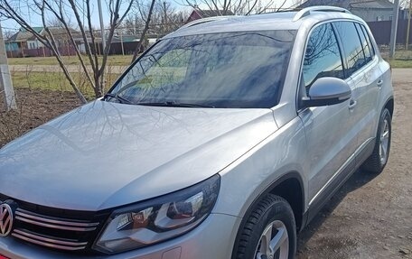 Volkswagen Tiguan I, 2013 год, 1 450 000 рублей, 2 фотография