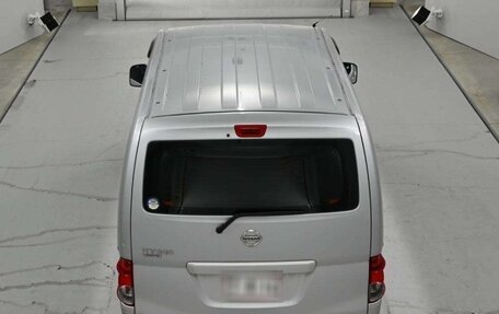 Nissan NV200, 2018 год, 1 430 000 рублей, 5 фотография