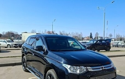 Mitsubishi Outlander III рестайлинг 3, 2014 год, 1 230 000 рублей, 1 фотография