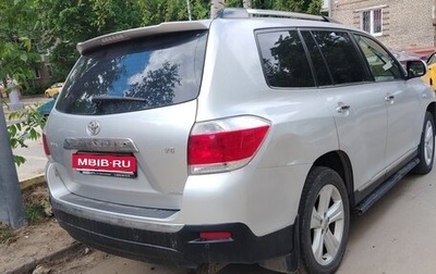 Toyota Highlander III, 2012 год, 2 200 000 рублей, 1 фотография