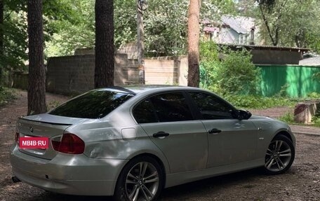 BMW 3 серия, 2006 год, 800 000 рублей, 4 фотография