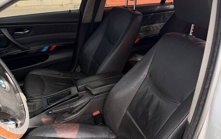 BMW 3 серия, 2006 год, 800 000 рублей, 10 фотография
