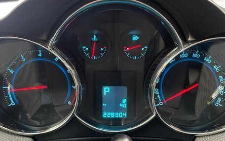 Chevrolet Cruze II, 2012 год, 850 000 рублей, 10 фотография