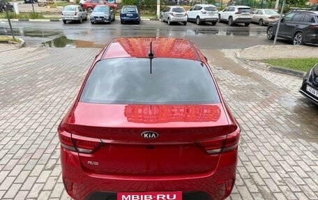 KIA Rio IV, 2018 год, 1 500 000 рублей, 10 фотография