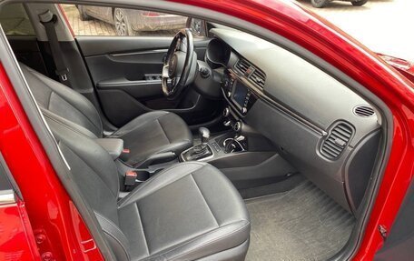 KIA Rio IV, 2018 год, 1 500 000 рублей, 18 фотография
