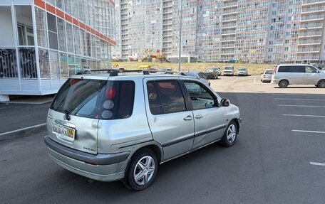 Toyota Raum I, 2001 год, 135 000 рублей, 8 фотография
